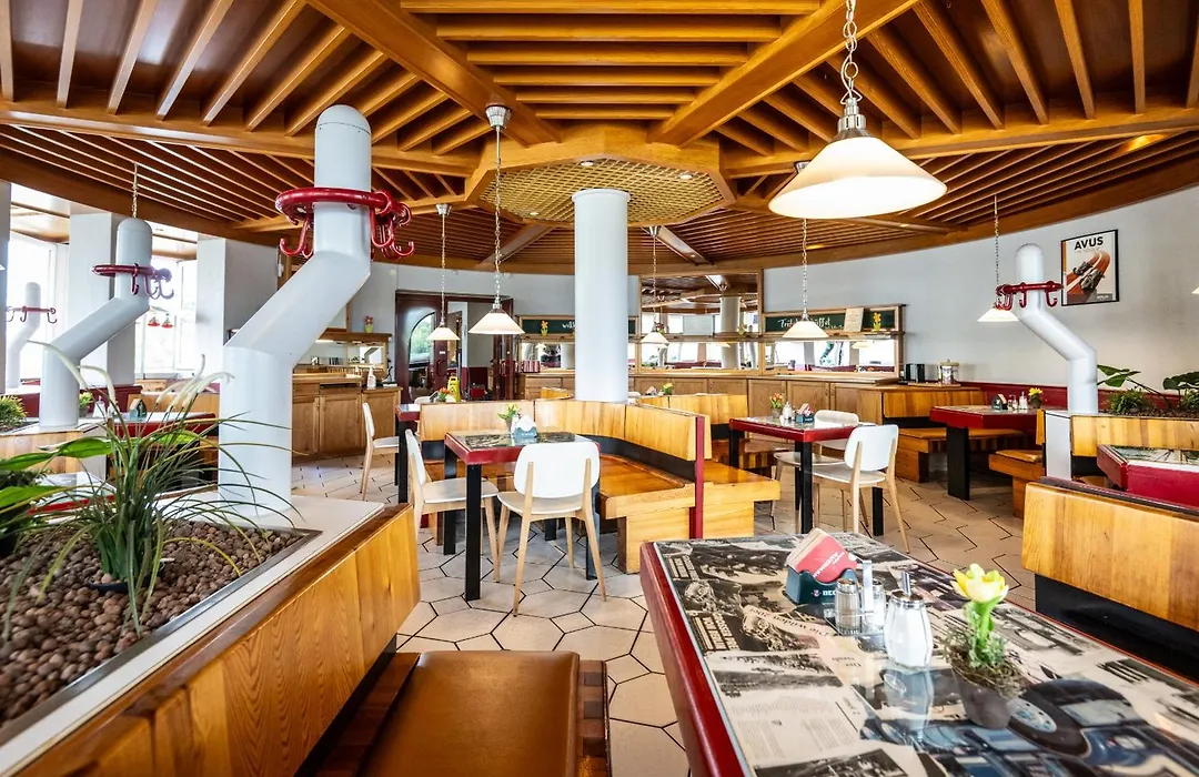 Hotel Und Rasthof Avus-1
